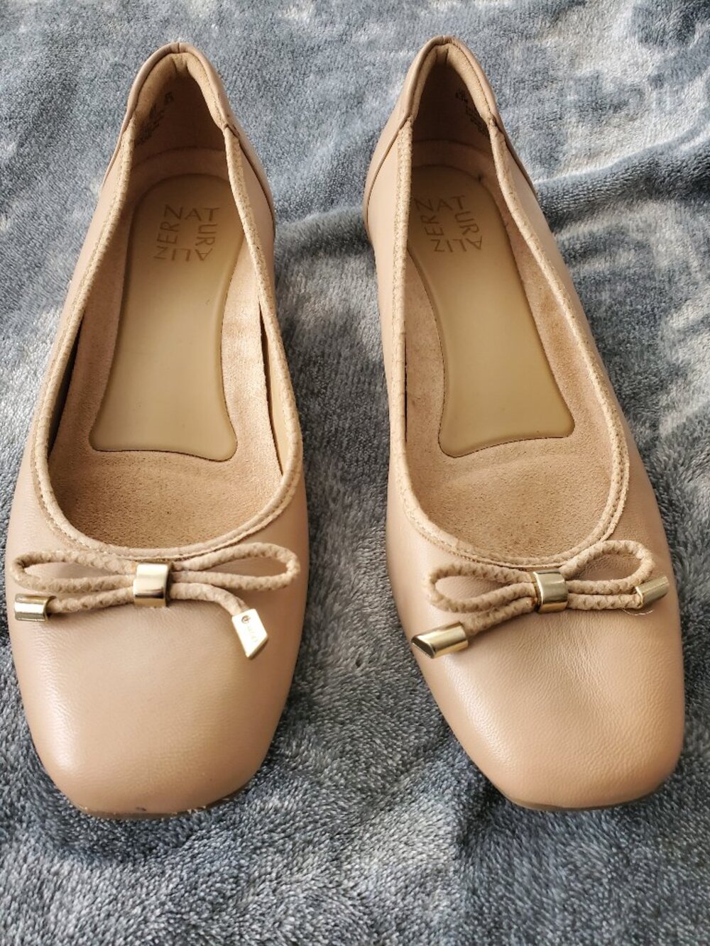 Naturalizer Leather Nude Bow Ballet Flats – Size 8.5